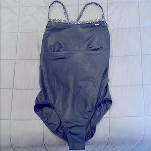 NWT - Nike Women's Black and White One-Piece Swimsuit